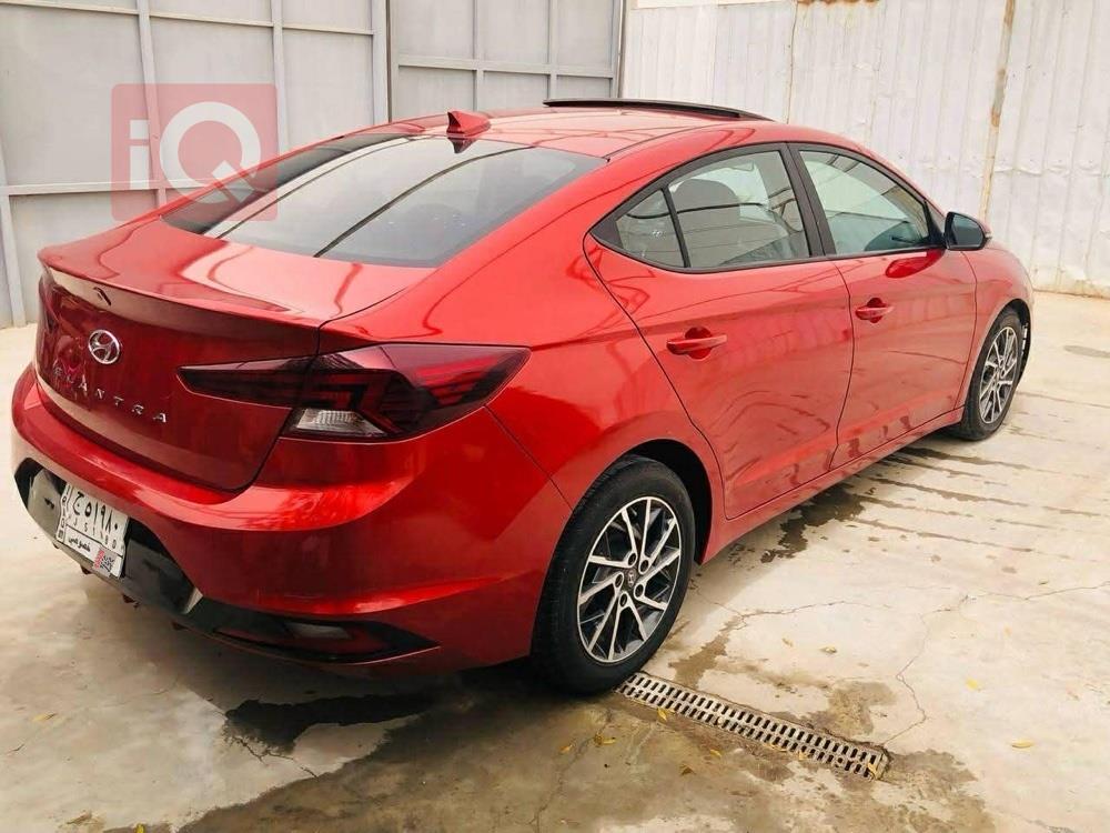 هيونداي النترا